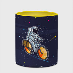 Кружка 3D Космонавт на велосипеде, цвет: 3D-белый + желтый — фото 2