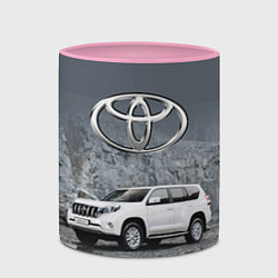 Кружка 3D Toyota Land Cruiser на фоне скалы, цвет: 3D-белый + розовый — фото 2