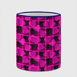 Кружка 3D Black and pink hearts pattern on checkered, цвет: 3D-синий кант — фото 2