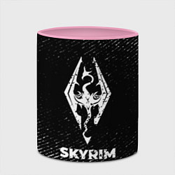 Кружка 3D Skyrim с потертостями на темном фоне, цвет: 3D-белый + розовый — фото 2