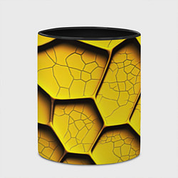 Кружка 3D Желтые шестиугольники с трещинами - объемная текст, цвет: 3D-белый + черный — фото 2