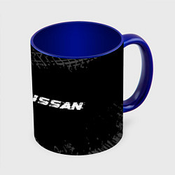 Кружка 3D Nissan speed на темном фоне со следами шин по-гори, цвет: 3D-белый + синий