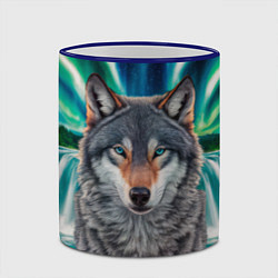 Кружка 3D Серый волк стоящий перед водопадом под северным си, цвет: 3D-синий кант — фото 2