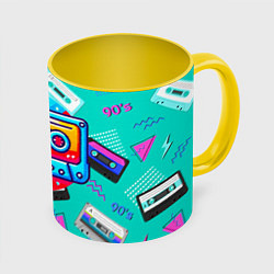 Кружка 3D Кассеты и надпись 90s, цвет: 3D-белый + желтый