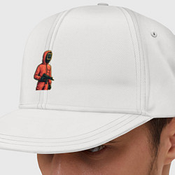 Кепка-снепбек Игра в кальмара - страж с пулеметом, цвет: белый