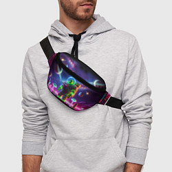 Поясная сумка Космонавт Шрук в неоновом скафандре на загадочной, цвет: 3D-принт — фото 2