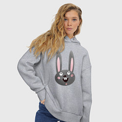 Толстовка оверсайз женская Чёрный кролик с большими глазами и улыбкой, цвет: меланж — фото 2