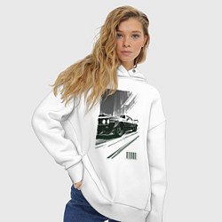 Толстовка оверсайз женская Гоночный спорткар, цвет: белый — фото 2
