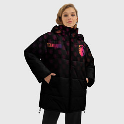 Куртка зимняя женская Team Liquid pattern, цвет: 3D-красный — фото 2