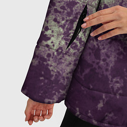 Куртка зимняя женская Абстракция - фиолетовые пятна на зеленом фоне, цвет: 3D-красный — фото 2