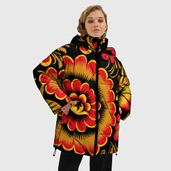 Куртка зимняя женская Хохломская роспись красно-жёлтые цветы на чёрном ф, цвет: 3D-красный — фото 2