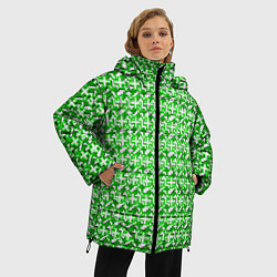 Куртка зимняя женская Белые плюсики на зелёном фоне, цвет: 3D-светло-серый — фото 2