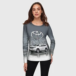 Лонгслив женский Toyota Land Cruiser на фоне скалы, цвет: 3D-принт — фото 2