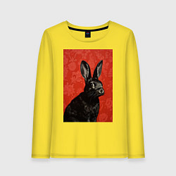 Лонгслив хлопковый женский Черный кролик на красном фоне, цвет: желтый