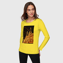 Лонгслив хлопковый женский Столица в праздничных огнях, цвет: желтый — фото 2