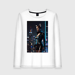 Женский лонгслив Девушка с кошачьими ушами стоит на фоне небоскребо