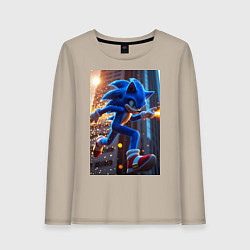 Лонгслив хлопковый женский Соник убегает от летящих ракет, цвет: миндальный