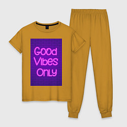 Пижама хлопковая женская Неоновая надпись good vibes only и кирпичная стена, цвет: горчичный