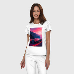 Пижама хлопковая женская Суперкар едет около океана, цвет: белый — фото 2