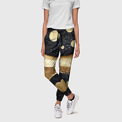 Брюки женские Золотая объемная абстракция - текстура, цвет: 3D-принт — фото 2