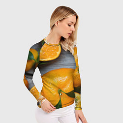 Рашгард женский Мандаринки на деревянном столе, цвет: 3D-принт — фото 2