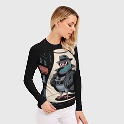 Рашгард женский Голубь шпион со старым фотоаппаратом в городе, цвет: 3D-принт — фото 2