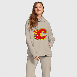 Женский костюм оверсайз Calgary Flames цвета миндальный — фото 2