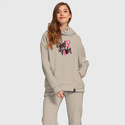 Женский костюм оверсайз Girl power black and pink, цвет: миндальный — фото 2