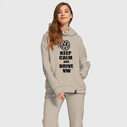 Женский костюм оверсайз Keep Calm & Drive VW, цвет: миндальный — фото 2