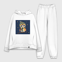 Женский костюм оверсайз Сова в шапке и шарфе с фонарём, цвет: белый