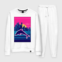 Женский костюм Дельфин на фоне города