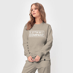 Костюм хлопковый женский Lethal company logo, цвет: миндальный — фото 2