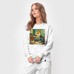 Костюм хлопковый женский Мемная собака Doge в костюме грустно работает за с, цвет: белый — фото 2