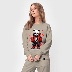 Костюм хлопковый женский Модная панда в красной куртке, цвет: миндальный — фото 2