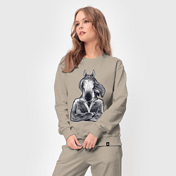 Костюм хлопковый женский Конь босс, цвет: миндальный — фото 2