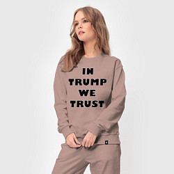 Костюм хлопковый женский In Trump we trust - slogan, цвет: пыльно-розовый — фото 2