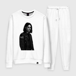 Женский костюм Bones в образе рок звезды