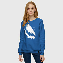 Свитшот хлопковый женский Ворон в снегу, цвет: синий — фото 2