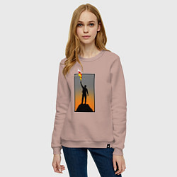 Свитшот хлопковый женский Человек с осетинским флагом, цвет: пыльно-розовый — фото 2