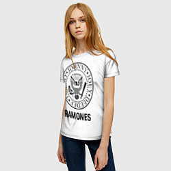Футболка женская Ramones glitch на светлом фоне, цвет: 3D-принт — фото 2