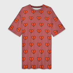 Женская длинная футболка Разбитые сердца на бордовом фоне
