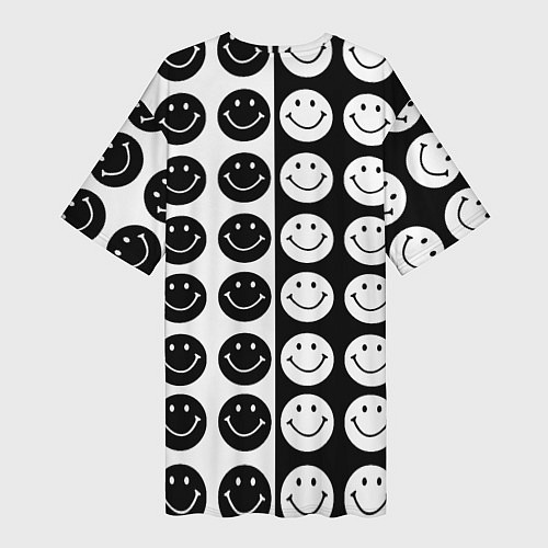 Женская длинная футболка Smiley black and white / 3D-принт – фото 2