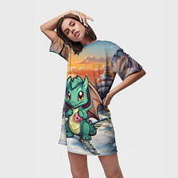 Футболка женская длинная Милый дракончик зеленый, цвет: 3D-принт — фото 2