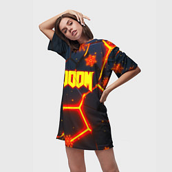 Футболка женская длинная Doom плиты лого в огне, цвет: 3D-принт — фото 2
