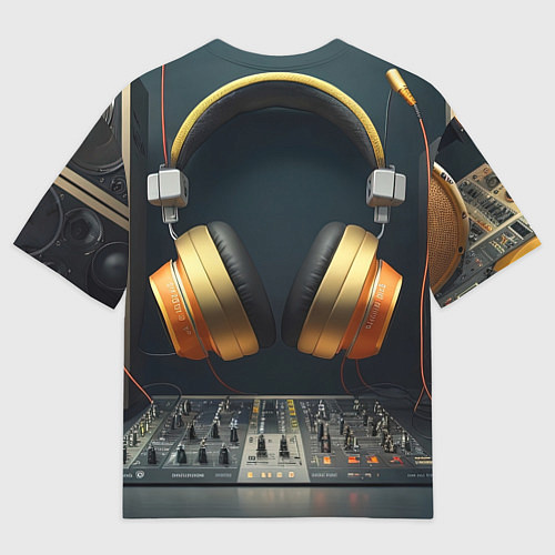 Женская футболка оверсайз Золотые наушники / 3D-принт – фото 2