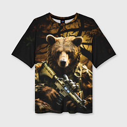 Женская футболка оверсайз Медведь солдат в дремучем лесу
