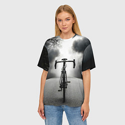 Футболка оверсайз женская Шоссейный велосипед в черном дыму, цвет: 3D-принт — фото 2