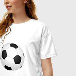 Футболка оверсайз женская Футбольный мяч, цвет: белый — фото 2