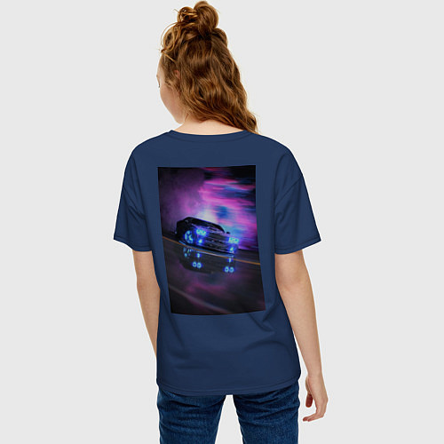 Женская футболка оверсайз Авто в неоне / Тёмно-синий – фото 4