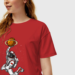 Футболка оверсайз женская Космический баскетболист, цвет: красный — фото 2